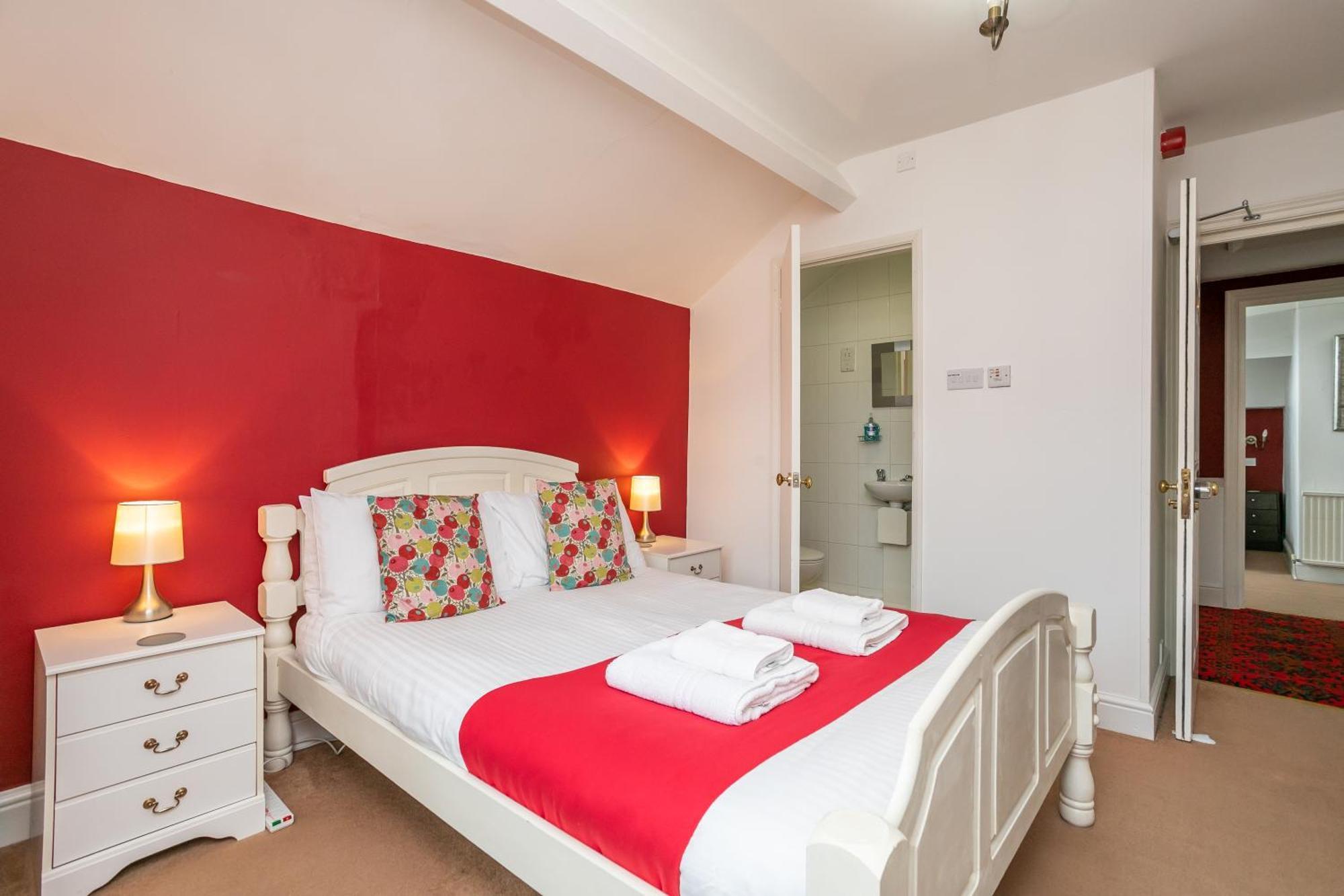 Bed & Breakfast Elim Bank 3*